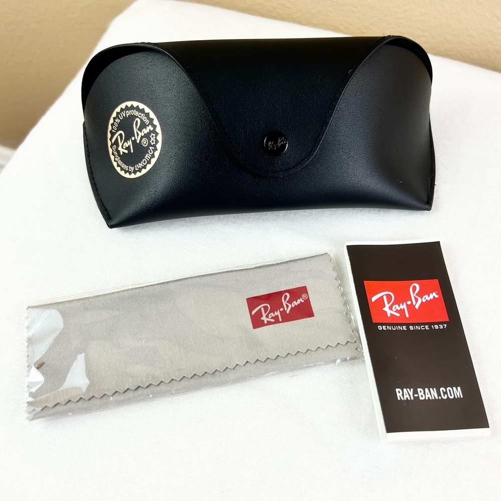 New Ray-Ban Case 🖤